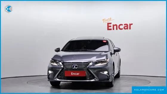 LEXUS ES SUPREME+