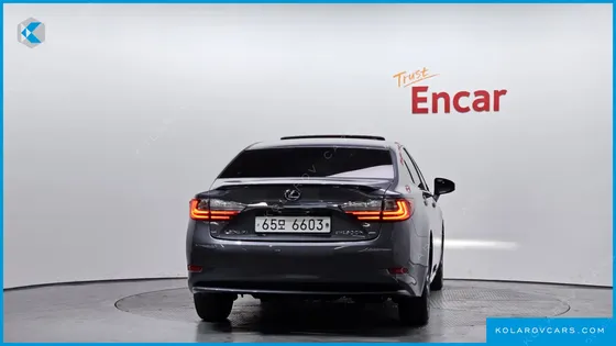 LEXUS ES SUPREME+