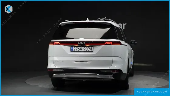 KIA CARNIVAL GASOLINE 7-SEATER SIGNATURE