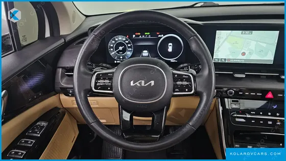 KIA CARNIVAL 9-SEATER SIGNATURE