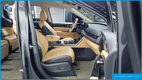 KIA CARNIVAL 7-SEATER SIGNATURE