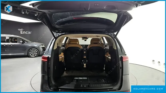 KIA CARNIVAL 7-SEATER SIGNATURE