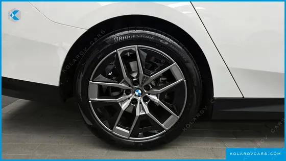 BMW 5 SERIES 520I