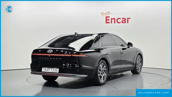 HYUNDAI GRANDEUR PREMIUM