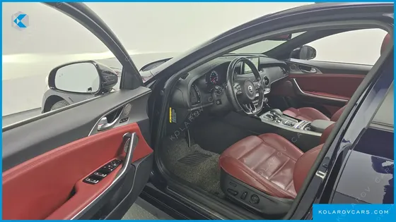 KIA STINGER 3.3 TURBO AWD