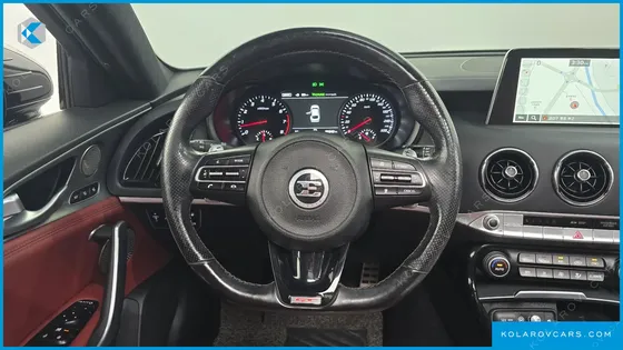 KIA STINGER 3.3 TURBO AWD