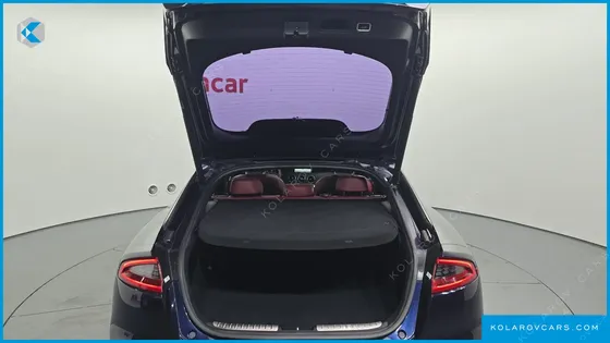 KIA STINGER 3.3 TURBO AWD