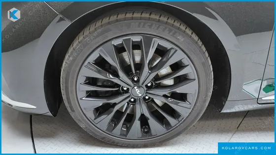 KIA K8 3.5 GASOLINE 4WD