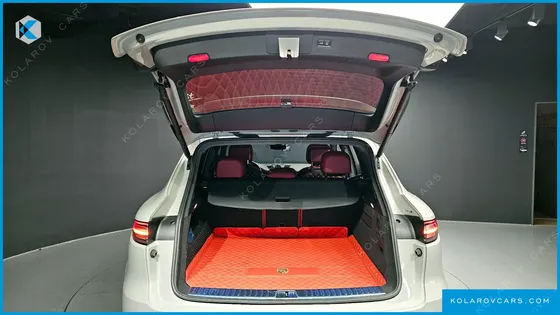 PORSCHE CAYENNE 3.0 PLATINUM EDITION