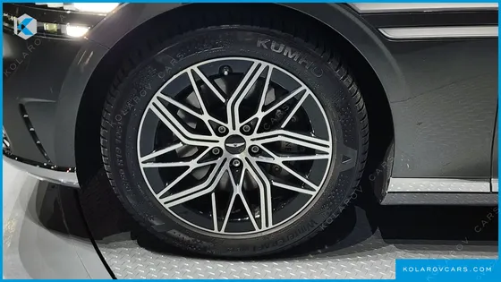 GENESIS G90 GASOLINE 3.5 TURBO AWD