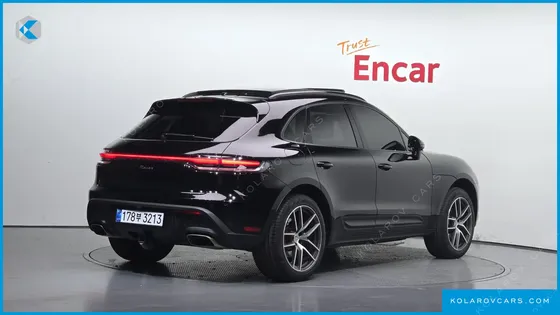 PORSCHE MACAN 2.0