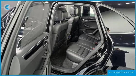 PORSCHE MACAN 2.0
