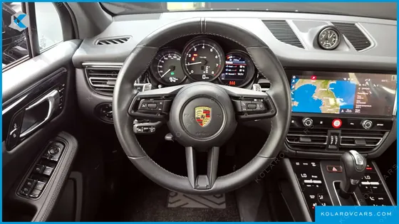 PORSCHE MACAN 2.0