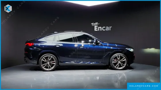 BMW X6 M50I