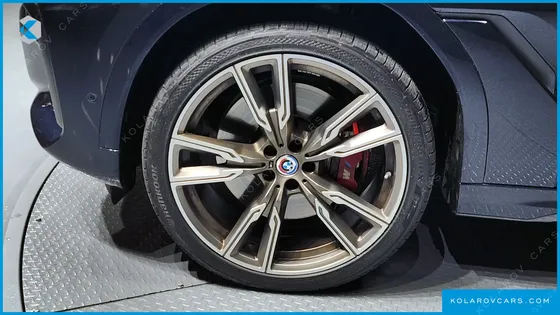 BMW X6 M50I
