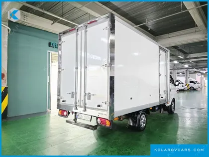 HYUNDAI PORTER II STANDARD CAP CRDI