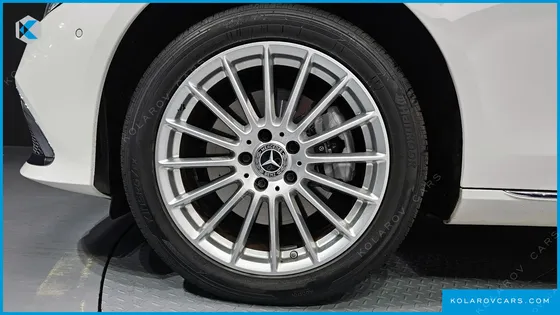 MERCEDES E-CLASS E220D 4MATIC EXCLUSIVE
