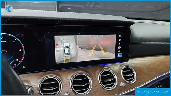 MERCEDES E-CLASS E220D 4MATIC EXCLUSIVE