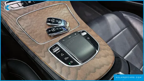 MERCEDES E-CLASS E220D 4MATIC EXCLUSIVE