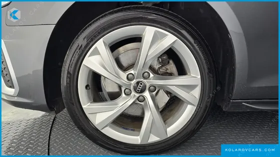 AUDI A4 35 TDI PREMIUM