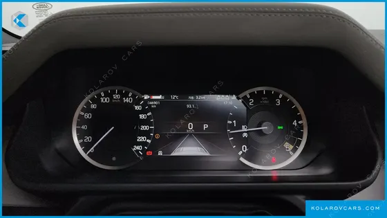 LAND ROVER DEFENDER 110 D250 SE