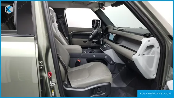 LAND ROVER DEFENDER 110 D250 SE