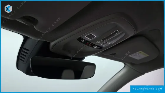 VOLVO XC40 B4 ULTIMATE BRIGHT