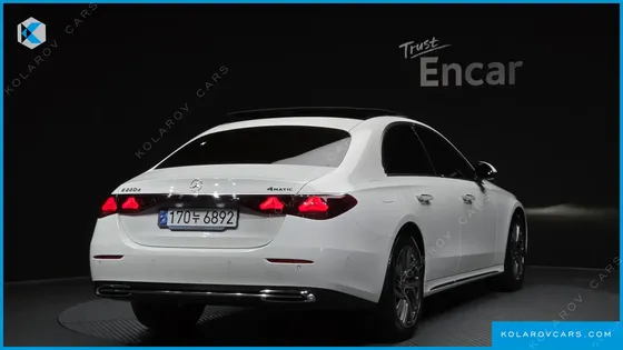 MERCEDES E-CLASS E220D 4MATIC EXCLUSIVE