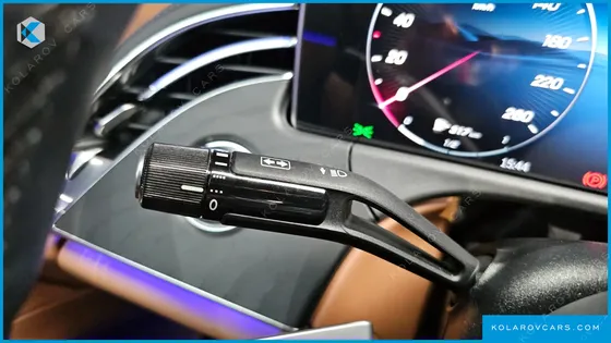MERCEDES E-CLASS E220D 4MATIC EXCLUSIVE