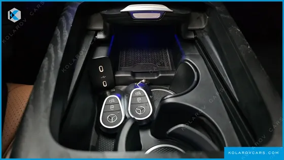 MERCEDES E-CLASS E220D 4MATIC EXCLUSIVE