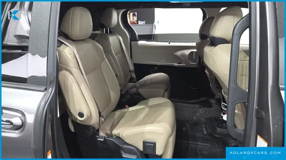 TOYOTA SIENNA 2.5 HYBRID 2WD
