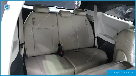 TOYOTA SIENNA 2.5 HYBRID 2WD