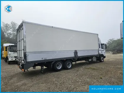 HYUNDAI MEGA TRUCK GOLD