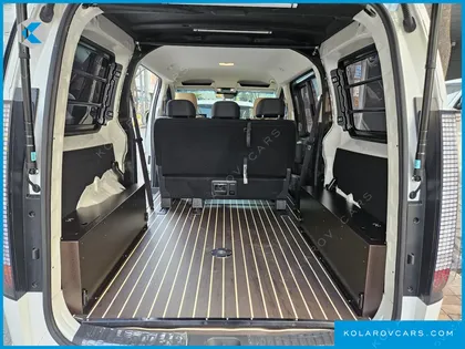 HYUNDAI STARIA HEV 1.6T CARGO 5-SEATER