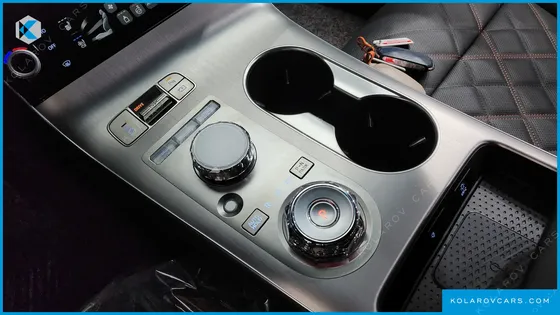 GENESIS GV70 2.5T GASOLINE AWD