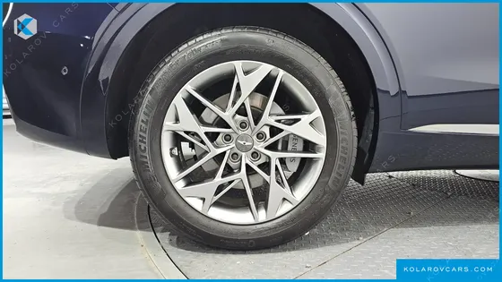 GENESIS GV70 2.5T GASOLINE 2WD