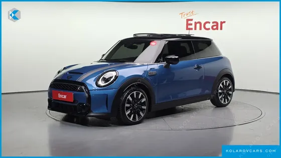 MINI COOPER CLASSIC LAUNCH PACK