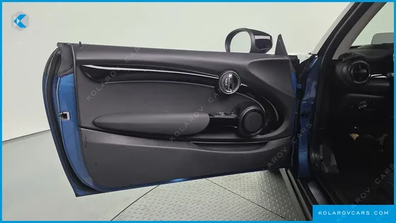 MINI COOPER CLASSIC LAUNCH PACK