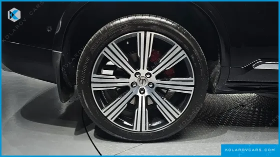 VOLVO XC90 B6 INSCRIPTION