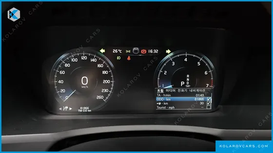 VOLVO XC90 B6 INSCRIPTION