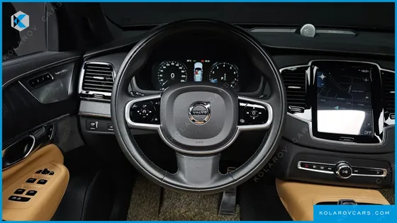 VOLVO XC90 B6 INSCRIPTION