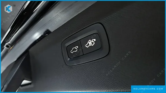 VOLVO XC90 B6 INSCRIPTION