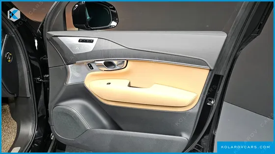 VOLVO XC90 B6 INSCRIPTION