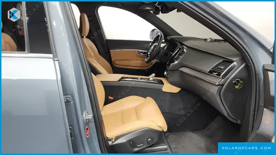 VOLVO XC90 B6 INSCRIPTION