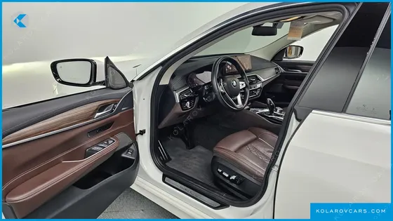 BMW GRAN TURISMO (GT) 630I XDRIVE LUXURY