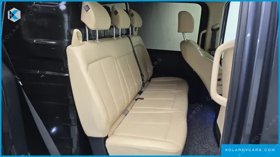 HYUNDAI STARIA CARGO 5-SEATER