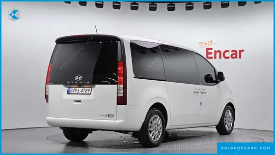 HYUNDAI STARIA CARGO 3-SEATER