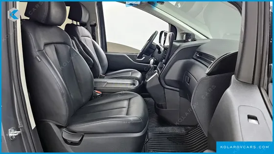 HYUNDAI STARIA L3.5 CARGO 5-SEATER