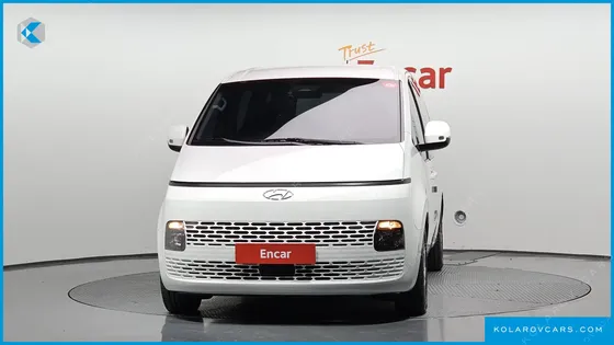 HYUNDAI STARIA TOURER 9-SEATER