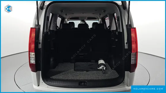 HYUNDAI STARIA TOURER 9-SEATER